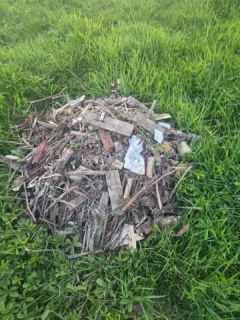 Dépôt sauvage à la Croix Donjean